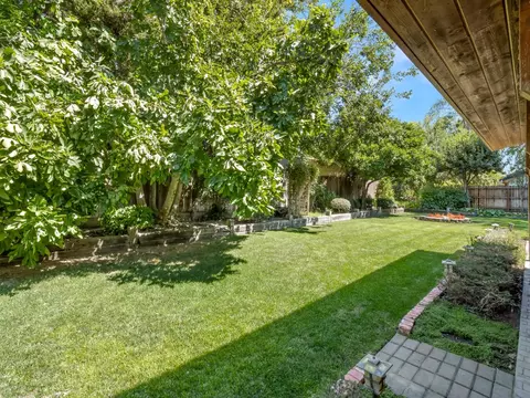 135 Villa Ave, Clovis, CA 93612 photo 43