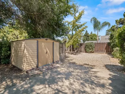 135 Villa Ave, Clovis, CA 93612 photo 53