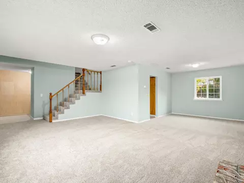 135 Villa Ave, Clovis, CA 93612 photo 10