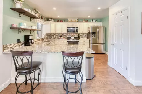 237 Fairbanks Ave, Sanger, CA 93657 photo 12