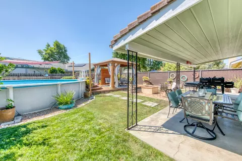 237 Fairbanks Ave, Sanger, CA 93657 photo 34