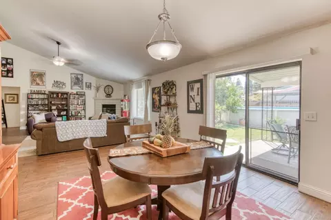 237 Fairbanks Ave, Sanger, CA 93657 photo 11