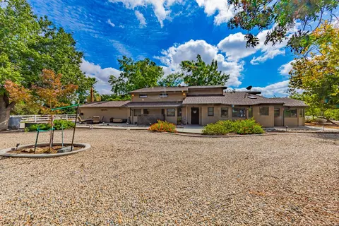 4449 Stetson Rd, Clovis, CA 93619 photo 1