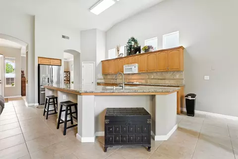 2552 Blackwood Ave, Clovis, CA 93619 photo 14