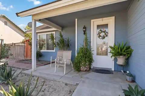 15701 W Kearney Blvd, Kerman, CA 93630 photo 4