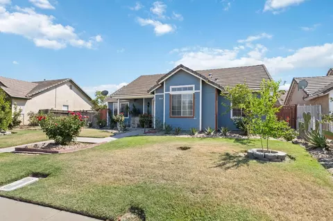 15701 W Kearney Blvd, Kerman, CA 93630 photo 2
