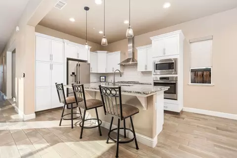 2237 Donner Ave, Clovis, CA 93611 photo 9