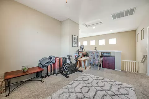 12 W Tivoli Ln, Clovis, CA 93619 photo 9