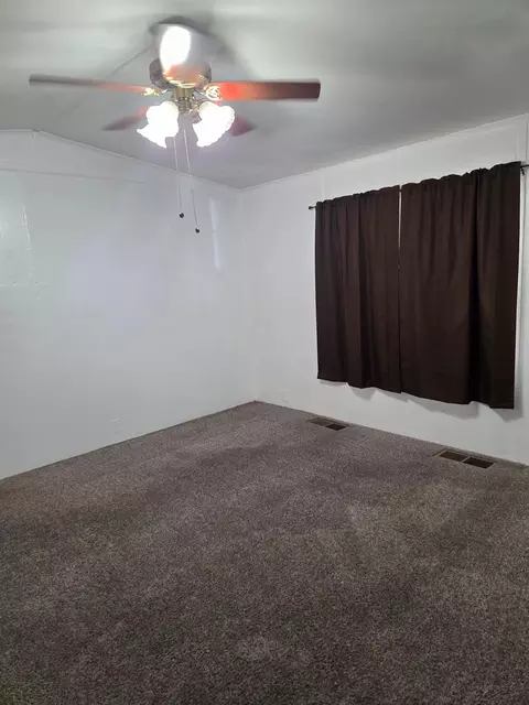 2110 Helm Ave #SPC 3, Clovis, CA 93612 photo 10