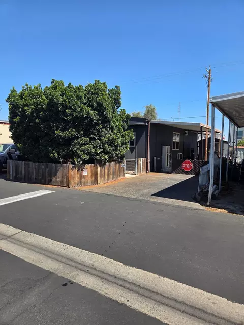 2110 Helm Ave #SPC 3, Clovis, CA 93612 photo 1