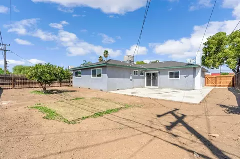 872 W Fairmont Ave, Clovis, CA 93612 photo 31