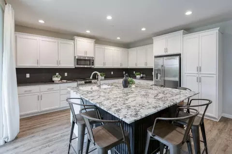 4313 Horizon Dr, Madera, CA 93636 photo 9