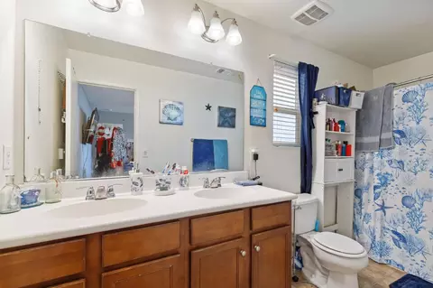 631 Persimmon St, Madera, CA 93638 photo 19