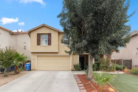 631 Persimmon St, Madera, CA 93638 photo 23