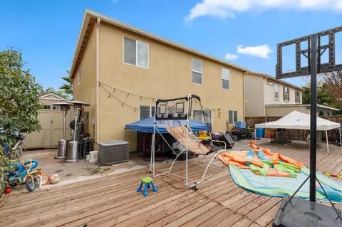 631 Persimmon St, Madera, CA 93638 photo 25