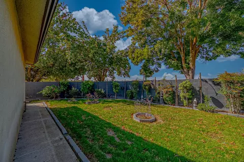 1416 Larrete Ave, Madera, CA 93637 photo 58