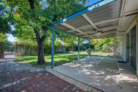 572 W Pico Ave, Clovis, CA 93612 photo 25