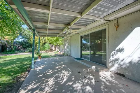 572 W Pico Ave, Clovis, CA 93612 photo 26