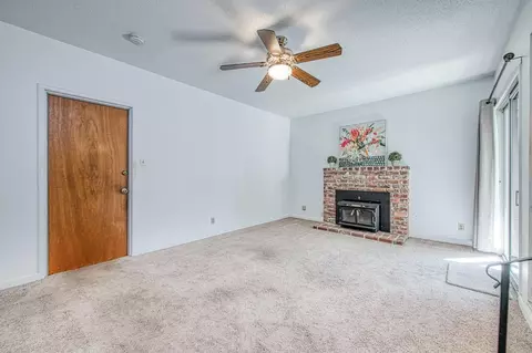 572 W Pico Ave, Clovis, CA 93612 photo 11