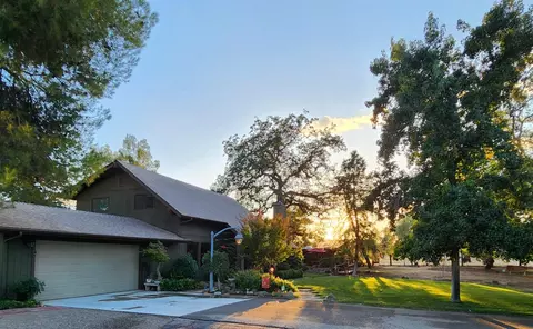 22266 Frontier Rd, Clovis, CA 93619 photo 52