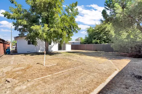1812 W 5th St, Madera, CA 93637 photo 24