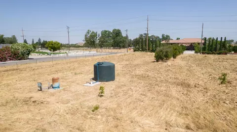 5189 E Copper Ave, Clovis, CA 93619 photo 8