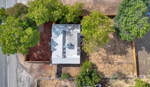 1419 E Yosemite Ave, Madera, CA 93638 photo 25
