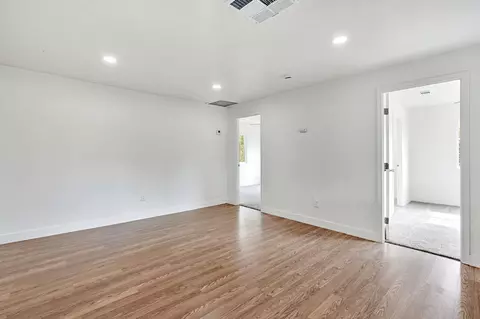 1419 E Yosemite Ave, Madera, CA 93638 photo 6