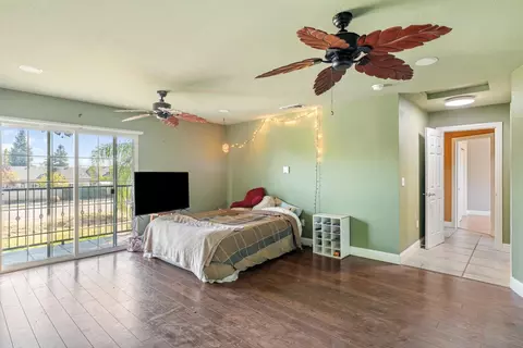 1077 E Pecan Ave, Madera, CA 93637 photo 31