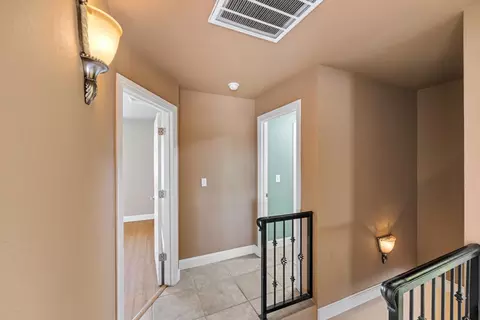 1077 E Pecan Ave, Madera, CA 93637 photo 21