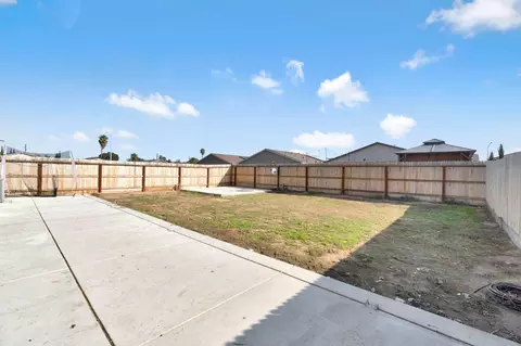 1533 Concord Ave, Madera, CA 93637 photo 12