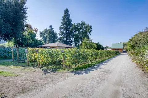 8807 N Sunnyside Ave, Clovis, CA 93619 photo 40
