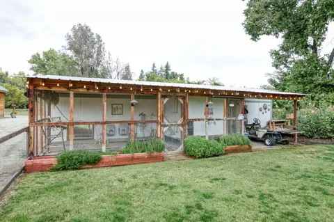 8807 N Sunnyside Ave, Clovis, CA 93619 photo 37