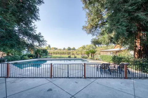 8807 N Sunnyside Ave, Clovis, CA 93619 photo 31