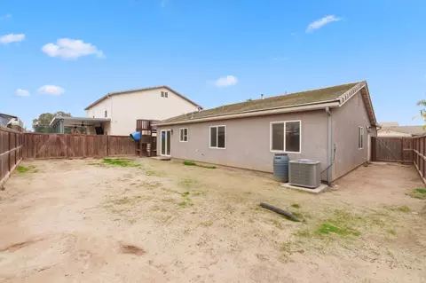522 Barbara Ave, Sanger, CA 93657 photo 28