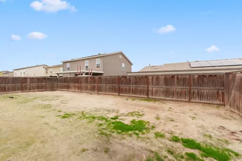 522 Barbara Ave, Sanger, CA 93657 photo 25