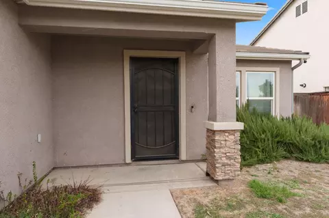 522 Barbara Ave, Sanger, CA 93657 photo 5