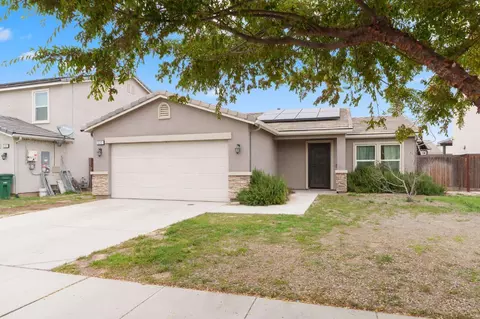 522 Barbara Ave, Sanger, CA 93657 photo 3