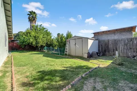 1052 Las Casas Ln, Madera, CA 93638 photo 27