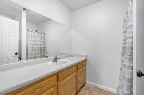 1052 Las Casas Ln, Madera, CA 93638 photo 23