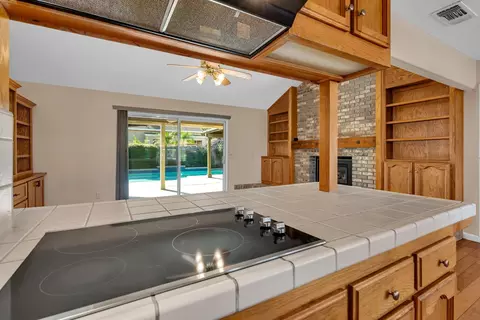 2352 Frederick Way, Madera, CA 93637 photo 28
