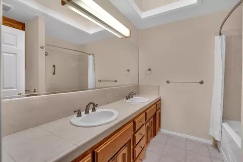 2352 Frederick Way, Madera, CA 93637 photo 13