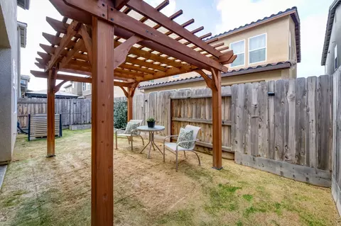 116 Aria Ave, Madera, CA 93636 photo 25
