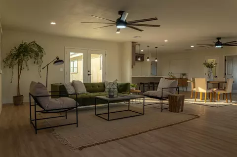 827 N Mccall Ave, Sanger, CA 93657 photo 9