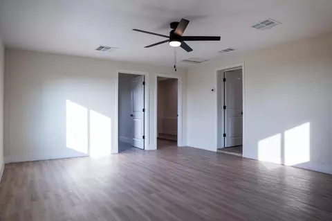 827 N Mccall Ave, Sanger, CA 93657 photo 14