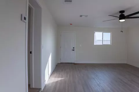 827 N Mccall Ave, Sanger, CA 93657 photo 13
