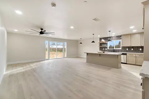 17133 Camden, Madera, CA 93638 photo 5