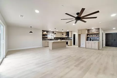 17133 Camden, Madera, CA 93638 photo 8
