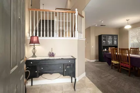 775 S Michelle Ave, Kerman, CA 93630 photo 4