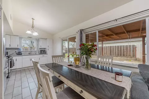 1595 E 26th St, Merced, CA 95340 photo 11